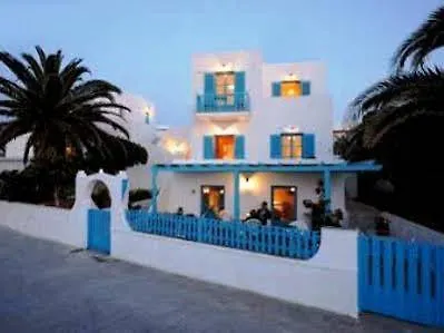 Sophie 3* Naousa (Paros)